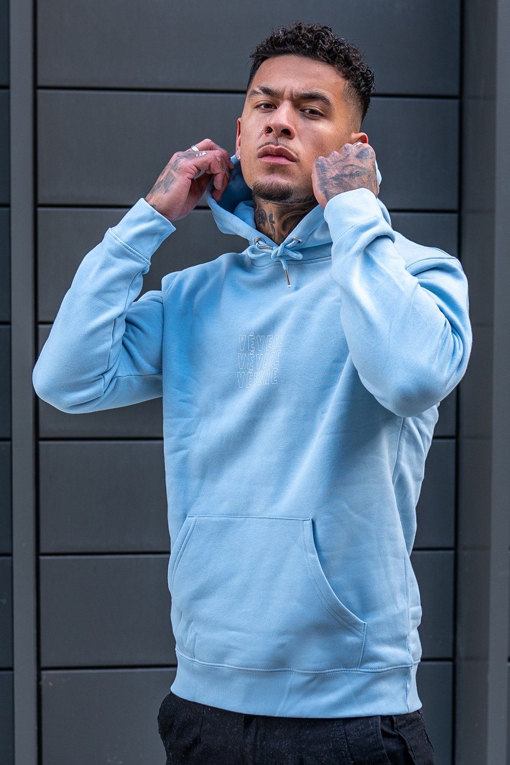 Dusky Blue Tré Hoodie mid - Vevere