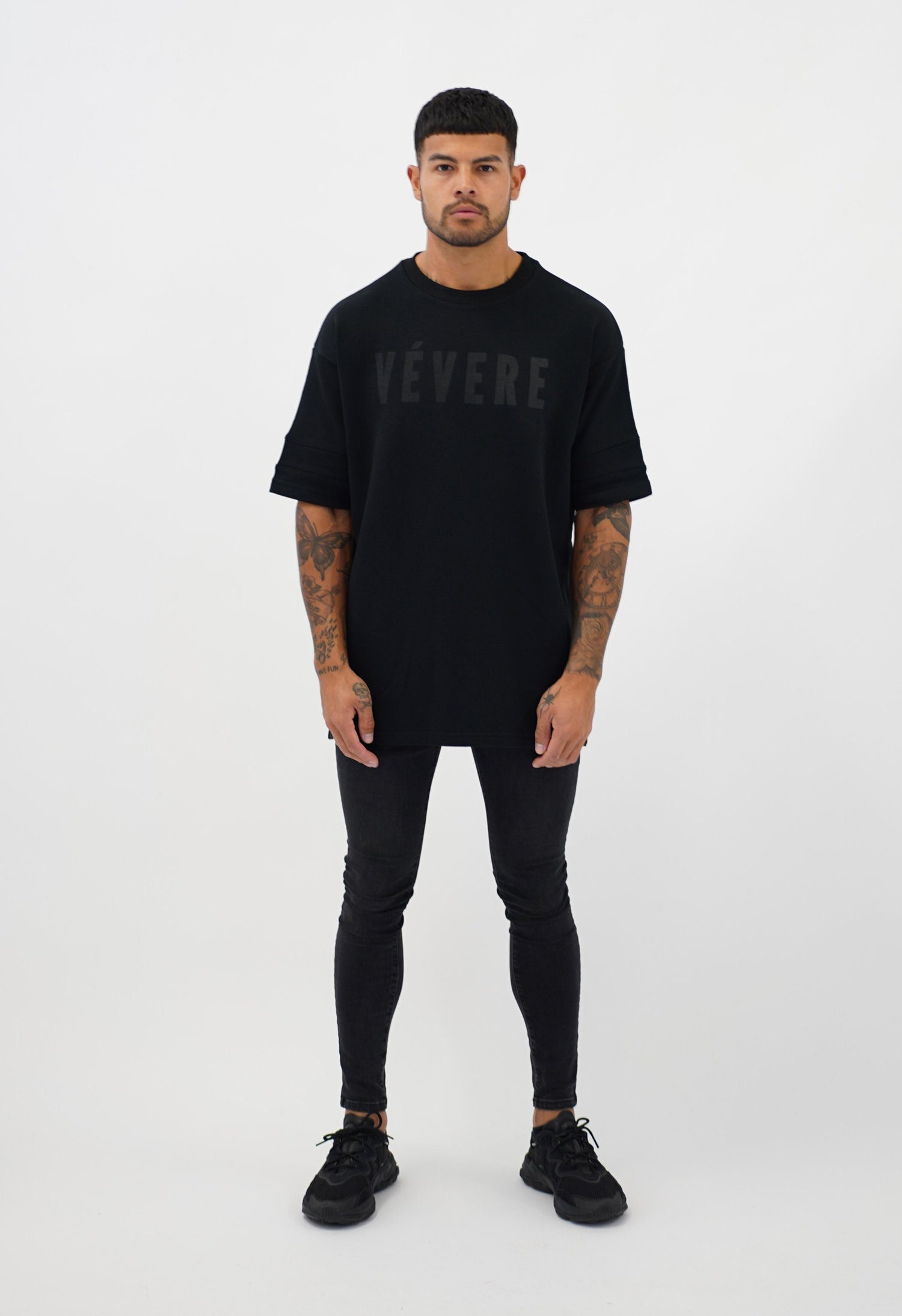 Black Oversized All Black T-Shirt - Vevere