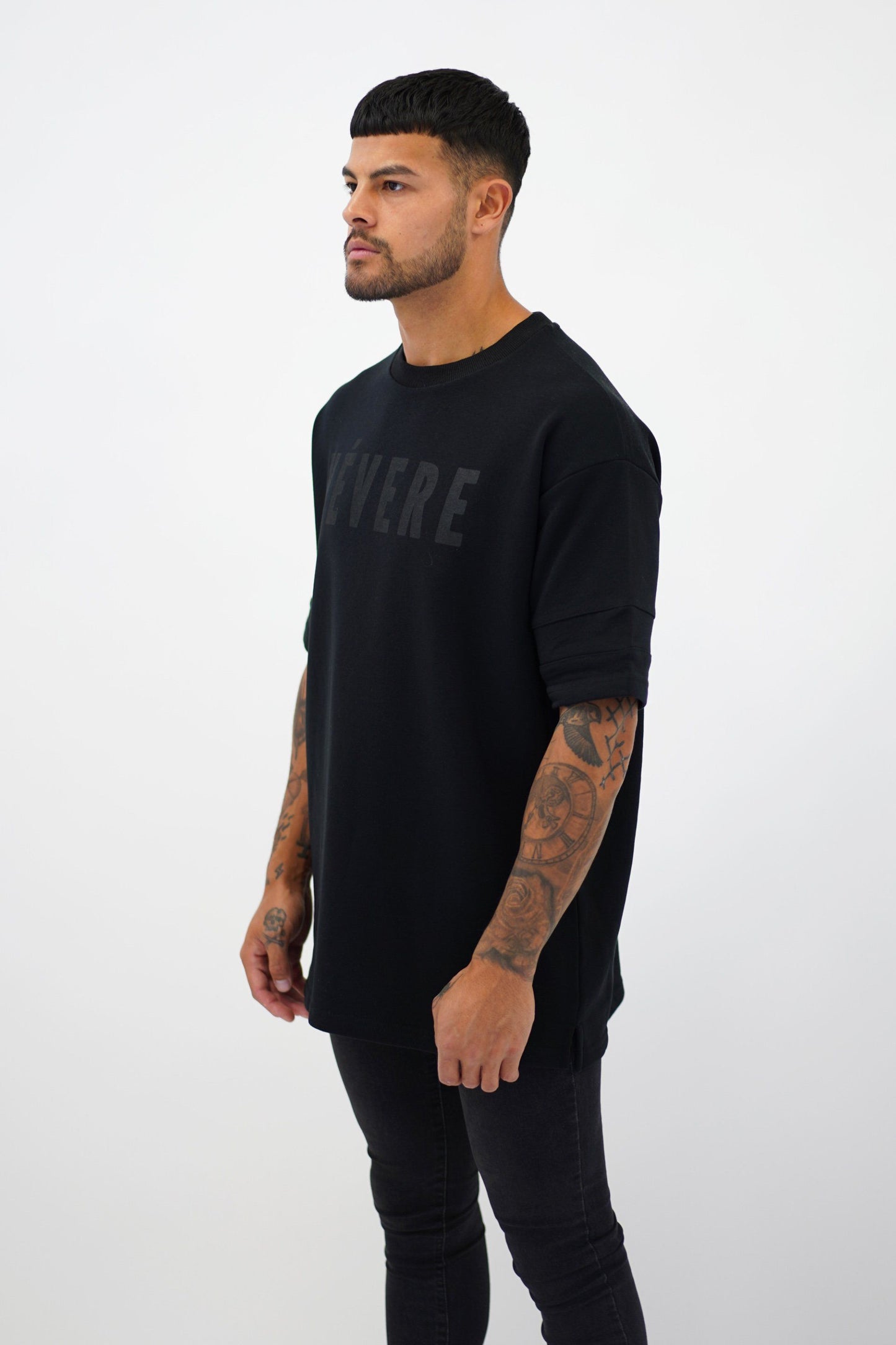 Black Oversized T-Shirt - Vevere